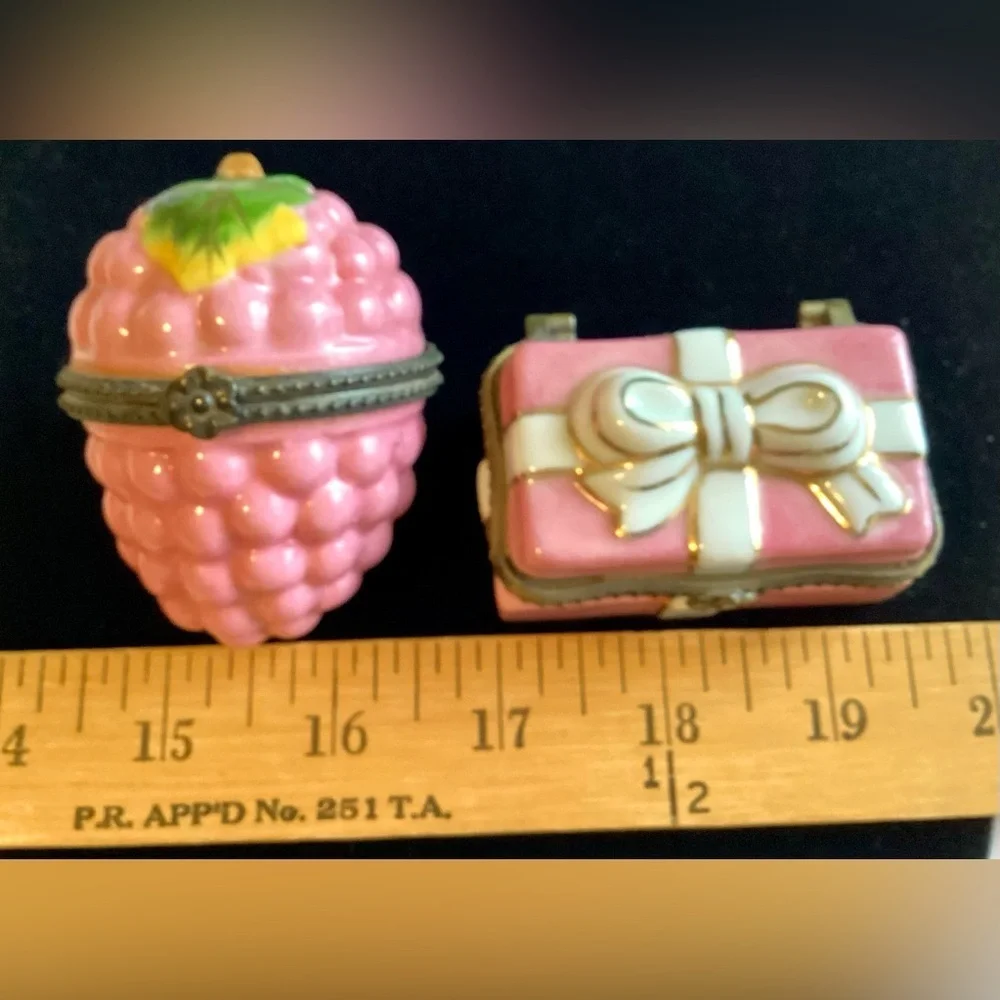 💕 Two 2 Mini Porcelain Trinket Boxes 💕 Vintage VTG Y2K Jewelry Organizer